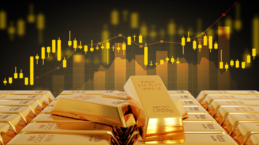 تقرير: توقعات بأن يلامس الذهب مستويات جديدة في 2027