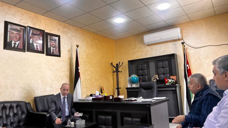 المصري يتفقد استعداد بلديات الأغوار الوسطى والسلط لفصل الشتاء