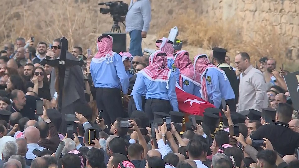 تشييع رسمي وشعبي في قرية حمود لشهداء الكرك