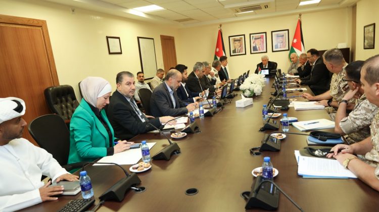 القطامين يترأس اجتماع اللجنة الحكومية العليا لمشروع سكة حديد ميناء العقبة – الشيدية – معان