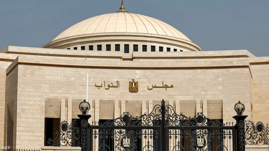 رسميا ..  البرلمان المصري يقر تفويض السيسي بدعم السعودية