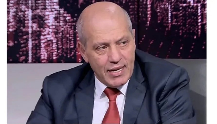  3 ملفات تحدد هوية الرئيس 