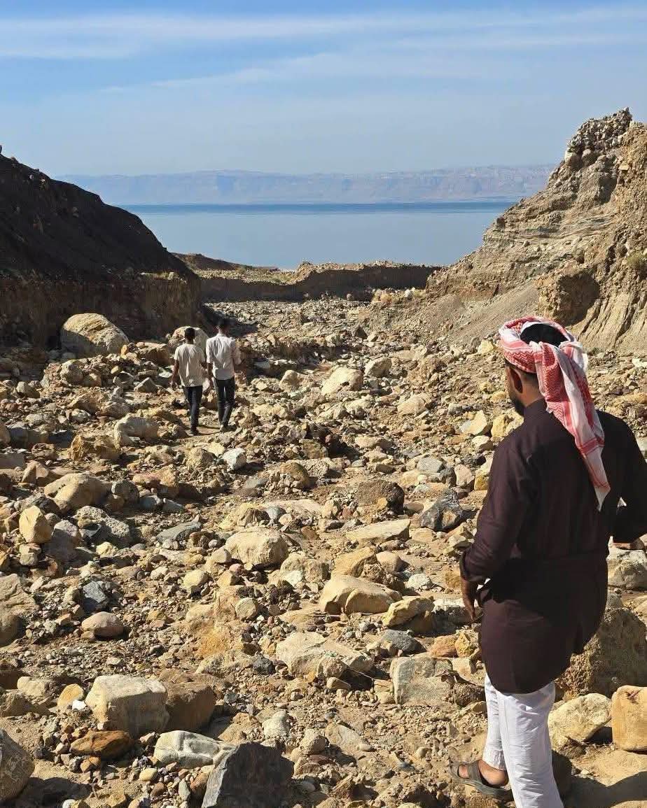 استمرار عمليات البحث عن الشاب حماد البلوي في البحر الميت