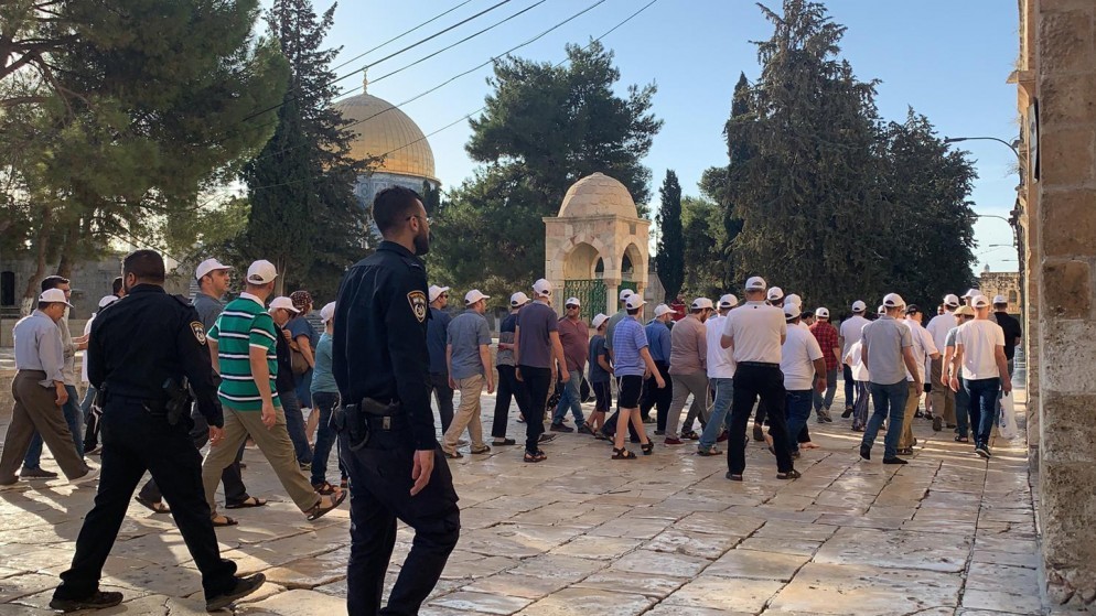  عشرات المستوطنين يقتحمون المسجد الأقصى ويؤدون طقوسا تلمودية 