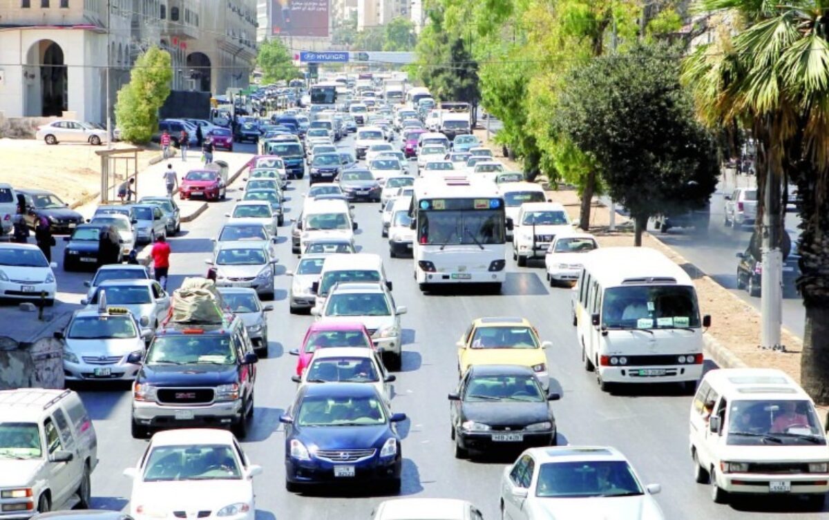 النقل البري: تحسن خدمة باصات السلط وعمّان 