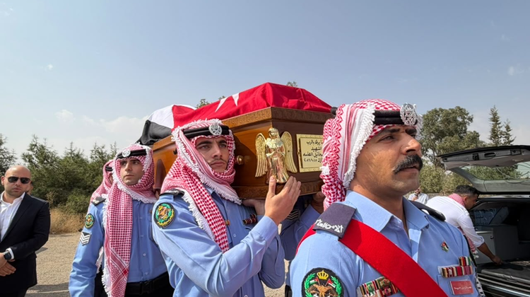 حسان يشارك في مراسم تشييع شهداء كنيسة حمود