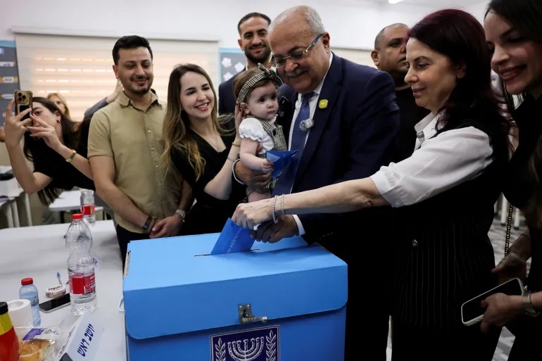 انتخابات إسرائيل ..  الشاباك يحقق في شبهات تمويل من تركيا ودول خليجية 